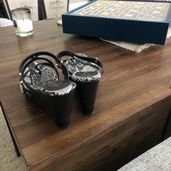 Black mule sandals - Picture 3 of 3